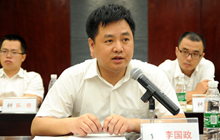 华亿城市生活广场副总经理李国政讨论发言