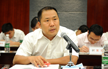 集团副总裁张靖